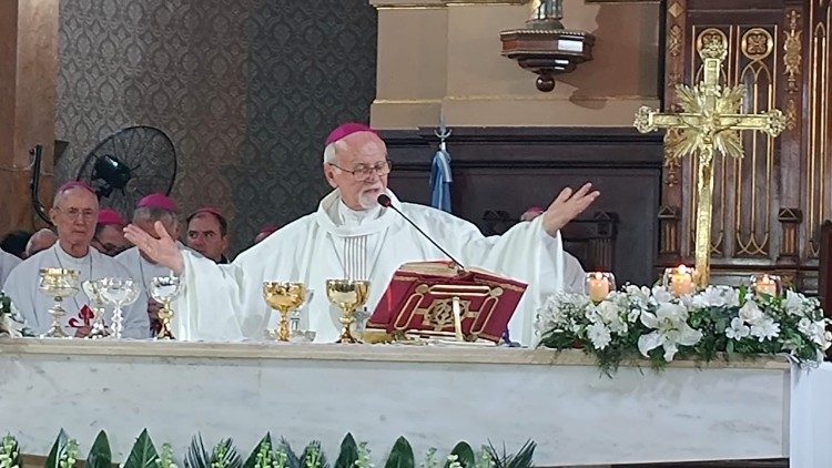 Monseñor Vicente Bokalic Iglic CM, Arzobispo de Santiago del Estero y Primado de la Argentina.