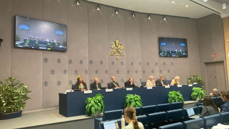 Il briefing di oggi in Sala stampa vaticana