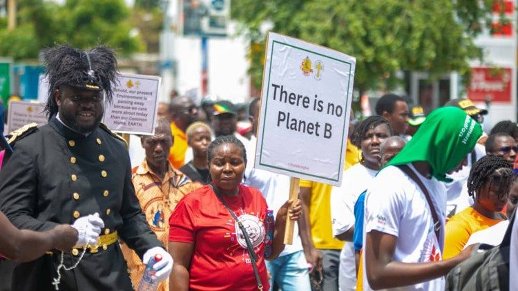 Ghana: Environmental Prayer Walk