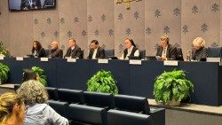 2024.10.17 Briefing-XVI Assemblea Generale Ordinaria del Sinodo dei Vescovi 