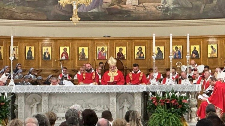 O cardeal Pizzaballa na missa de ação de graças pela canonização dos Mártires de Damasco