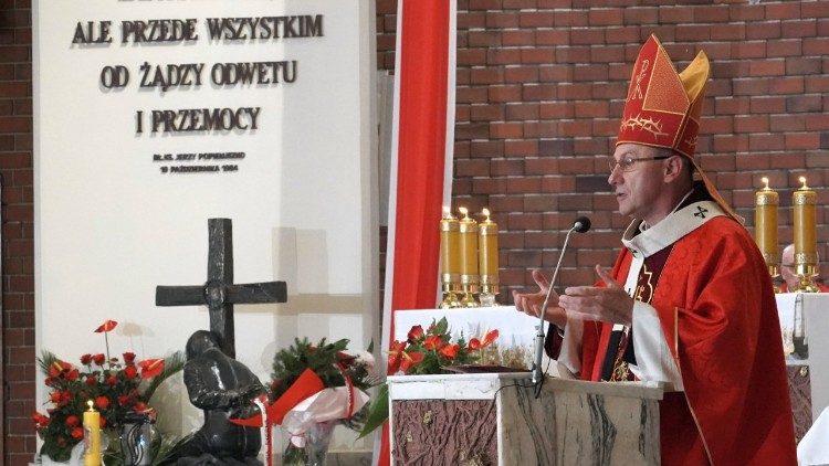 2024.10.20 Bydgoszcz, abp Wojciech Polak