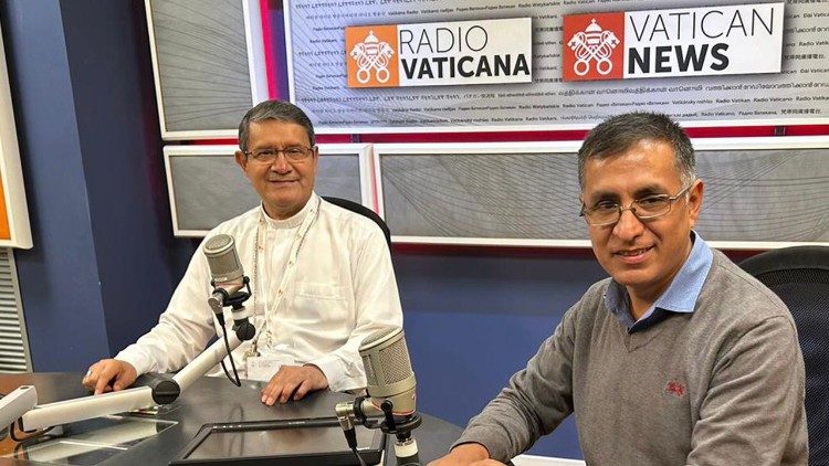 El Arzobispo de Guayaquil en los estudios de Vatican News