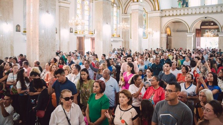 Fiéis de várias partes de Rondônia estão em peregrinação a Porto Velho, como os da Paróquia N.S. do Amparo