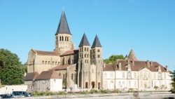 Il Santuario di Paray-le-Monial, in Francia