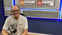 Padre Tony Neves, Missionário Espiritano, na Rádio Vaticano