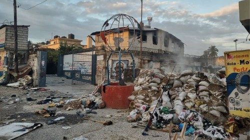 La maison des missionnaires de la Charité attaquée en Haïti.  