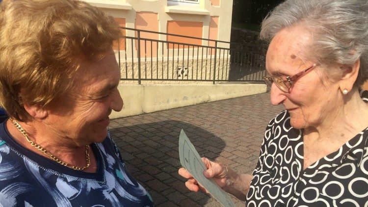 Ada Miotti Parolin (right), mother of Cardinal Secretary of State Pietro Parolin