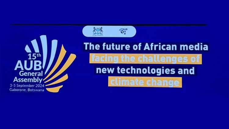 African media facing the challenges of new technologies and climate change