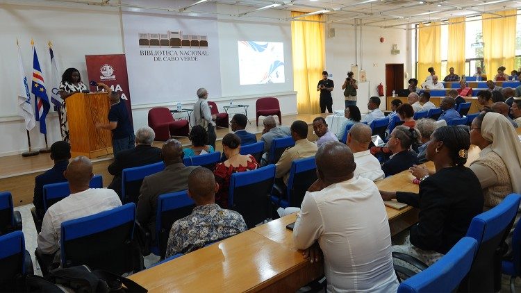 Abertura do XII Encontro de Escritores na capital cabo-verdiana