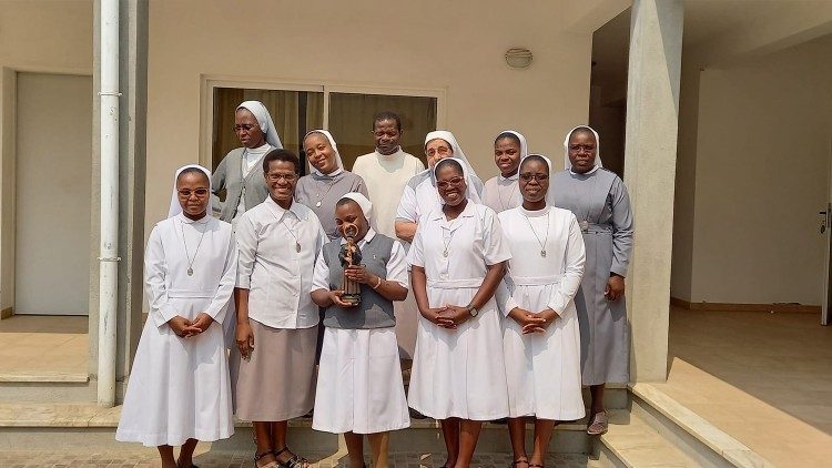 
                    Irmãs canossianas celebram 250 anos do nascimento da fundadora 
                