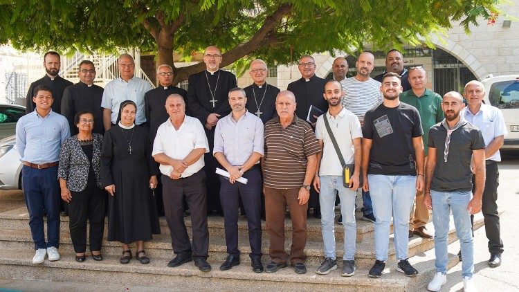 La comunità parrocchiale di Jenin (foto Patriarcato Latino di Gerusalemme)