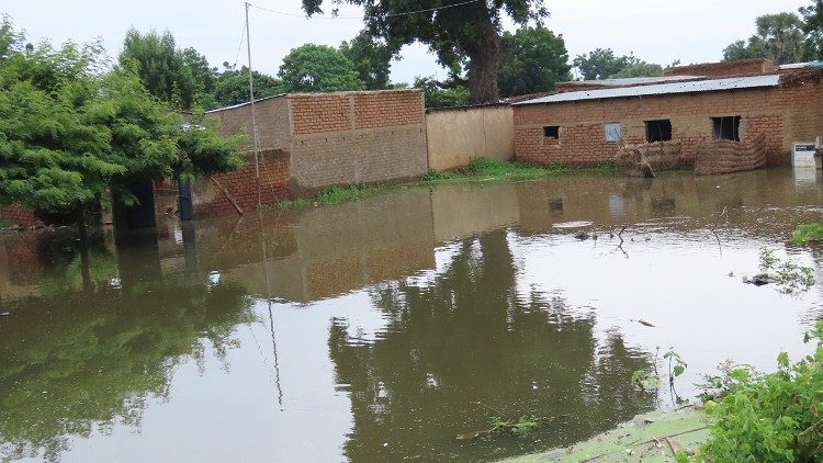 Les inondations suite aux pluies diluviennes dans la ville de Bongor, au sud-ouest du Tchad.