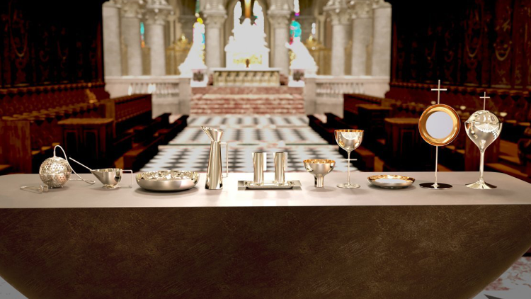 Der neue Altar in Notre-Dame in Paris