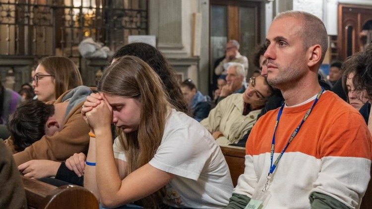 I ragazzi durante una celebrazione