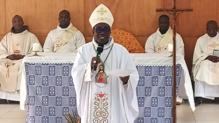 Mgr Jean-Jacques Koffi Oi Koffi, évêque de San Pedro, administrateur apostolique de Gagnoa