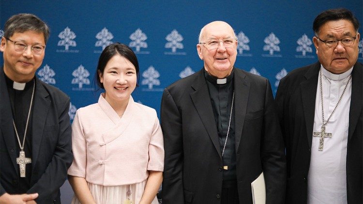 Coletiva de imprensa “Rumo à JMJ Seul 2027" (© Dicasterio para os Leigos, a Familia e a Vida)