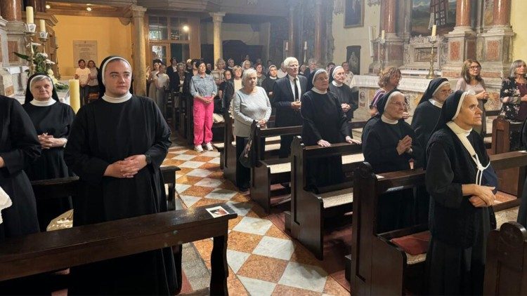 Misa u crkvi sv. Lovre u Šibeniku na dan preminuća majke Klare Žižić  (Foto: s. Mandica Starčević)