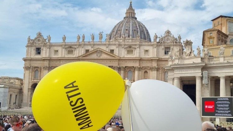 Un momento della marcia per i diritti dei detenuti