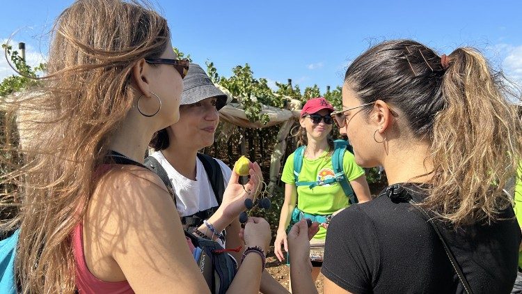 Elena Garitou, Greece (right)