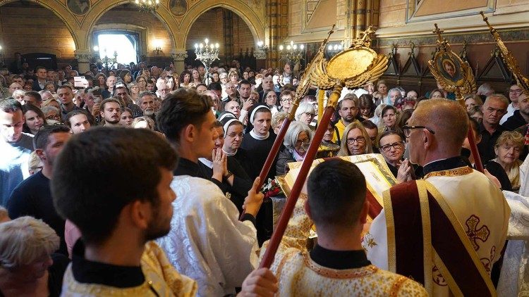 Svečanost dolaska moći sv. Šarbela u križevačku katedralu  (Foto: Križevačka eparhija)