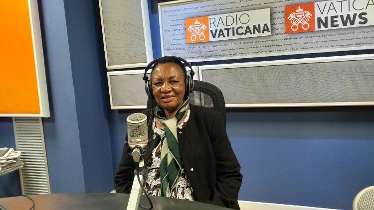 Ma Modesta Kaigalura katika ubora wake Radio Vatican.