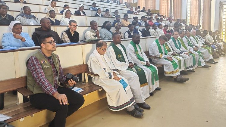 XXXVI Assembleia da CIRMO, em Maputo (Moçambique), sob o lema "Peregrinos da Esperança no caminho da Paz".