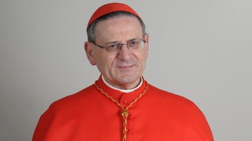 El Papa: Del cardenal Amato un generoso servicio al Evangelio y a la Iglesia