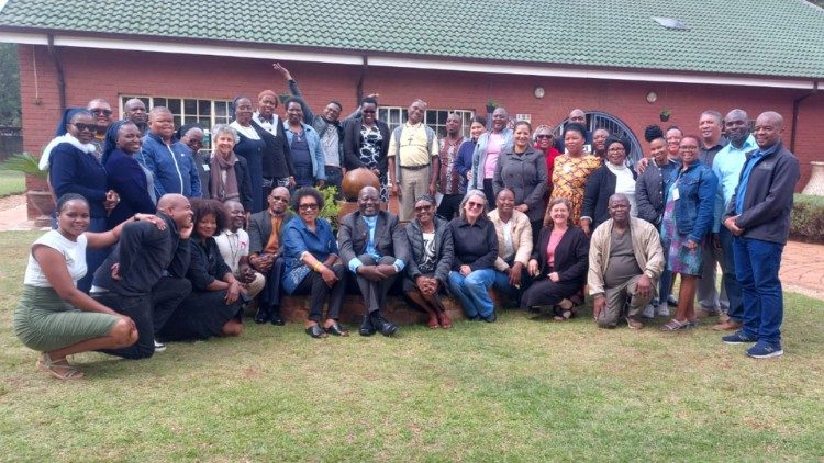 Conferências e sessões de formação sobre a pastoral migratória promovidas pela SACBC