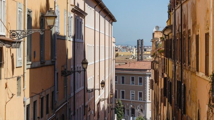 Via di Sant'Onofrio verso il Tevere