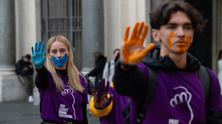 Contro la tratta una nuova chiamata dai giovani ambasciatori di speranza